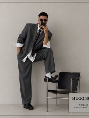 Hugo Boss vintage Men's Charcoal Gray Two-Piece Suit made in Germany